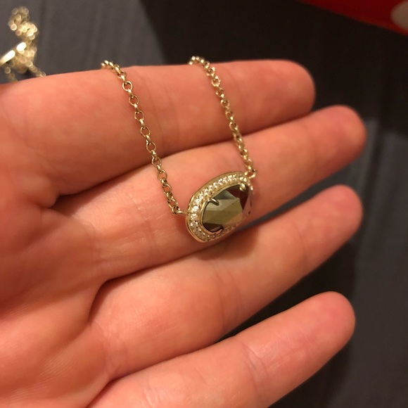 Kendra Scott stud and necklace set - Picture 7 of 8